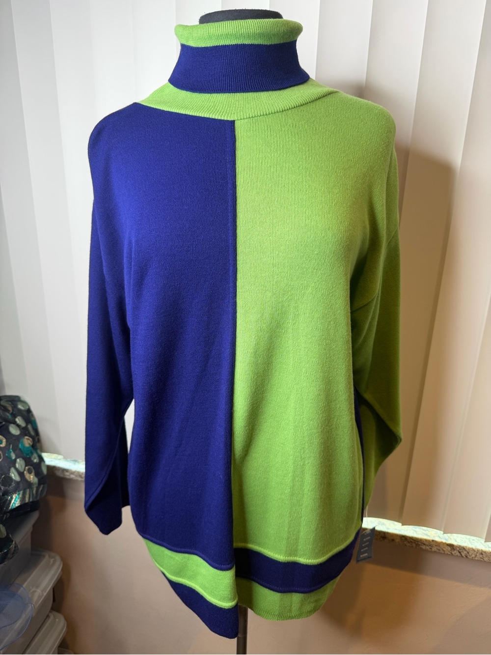 Vintage Kelly Steven’s Colorblock Turtleneck Sweater Royal Blue Lime SZ Medium